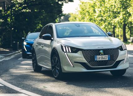Peugeot è leader nelle auto 100% elettrico del segmento B in Europa e Italia