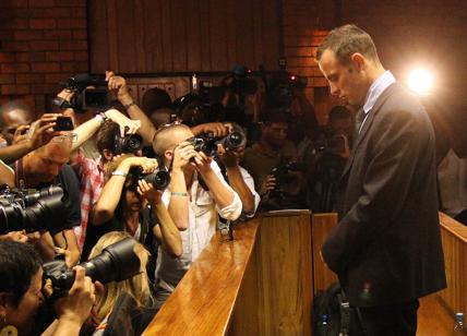 Oscar Pistorius da venerdì in libertà vigilata per l'omicidio della fidanzata