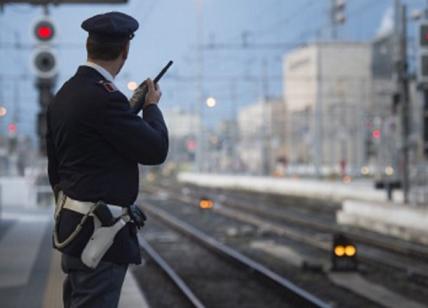 Uomo travolto e ucciso dal treno sulla Milano-Torino