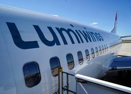 Aeroporto 'Gino Lisa' Foggia, il volo di familiarizzazione della Lumiwings