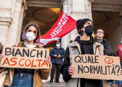 Scuola, al via gli Stati Generali a Roma. Studenti in protesta da tutta Italia