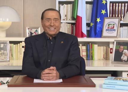 Cdx, Berlusconi rompe la "finta" unità: in Lombardia l'ultimo sfregio a Meloni
