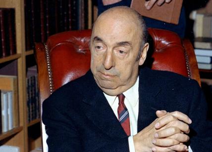 "Avvelenato con il botulino", l'ipotesi choc sulla morte di Pablo Neruda