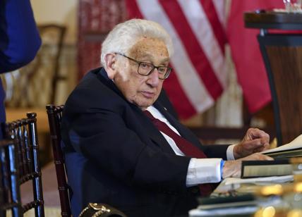 Kissinger, il lato oscuro: guerra in Vietnam, bombe in Cambogia, golpe in Cile