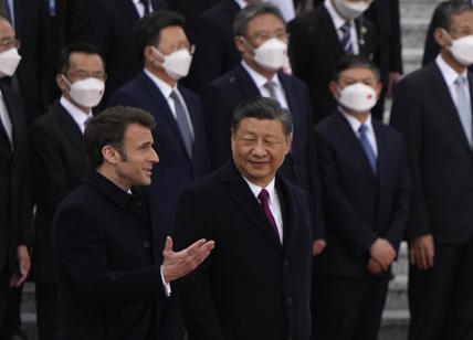 Macron da Xi: "Conto su di te per la pace". Kiev apre alla Russia sulla Crimea