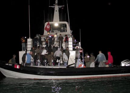 Migranti: nuovo naufragio al largo di Lampedusa, "41 morti e 4 sopravvissuti"