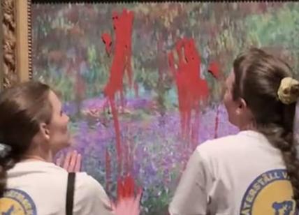 Stoccolma, ennesimo blitz ambientalista: sfregio a un quadro di Monet