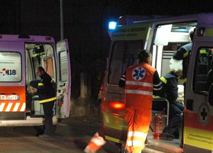 Migranti, esplosione in un centro accoglienza a Viterbo: 12 feriti