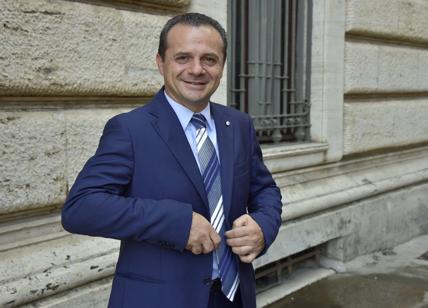 Cateno De Luca: "Galliani non ha la statura di Berlusconi, fuggire è autogol"
