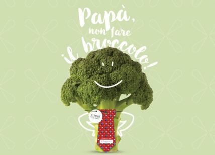 Broccolo con la cravatta di Marinella per promuovere la prevenzione maschile