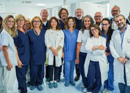 Ospedale Di Venere Bari: Batteriologia robotizzata da 180mila esami all’anno