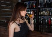 Bevande senza alcol, consumo boom. Gen Z e donne i più interessati