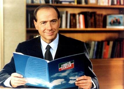 Berlusconi, 30 anni fa scendeva in campo. Una fortuna o una iattura? VOTA