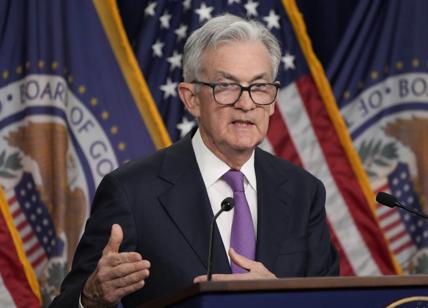 La Fed lascia i tassi invariati, ma l'inflazione "non è vinta"