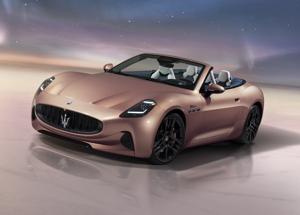 Maserati GranCabrio Folgore: il futuro elettrico convertibile