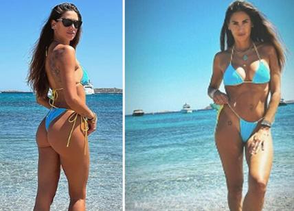 Melissa Satta, bikini-lato B da urlo in Sardegna. Berrettini dedica dal Canada