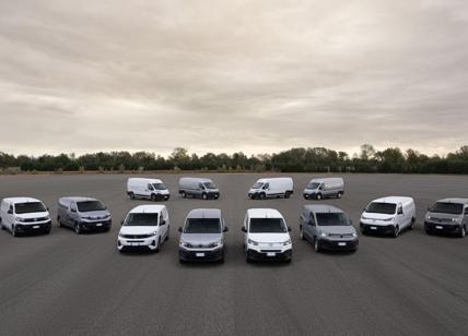 Stellantis presenta la sua nuova gamma di furgoni 100% connessi