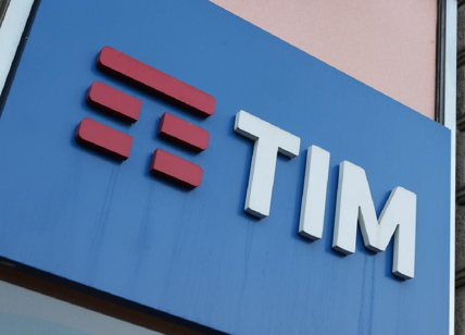 TIM, logo