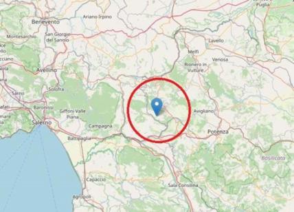 Terremoto al confine tra province di Salerno e Potenza. Scossa magnitudo 3.8