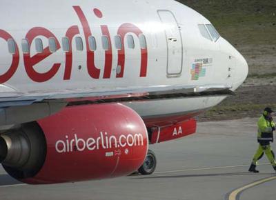 Air Berlin in bancarotta, voli garantiti