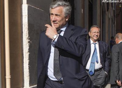 "Reddito di cittadinanza? Bocciato in toto", Tajani stronca grillini e Salvini