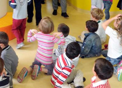 Bimbe molestate: insegnante in una scuola infanzia arrestato in Calabria