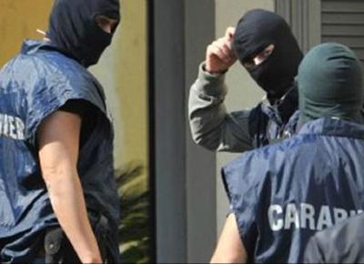 Camorra: maxiblitz contro alleanza Secondigliano, 100 arresti