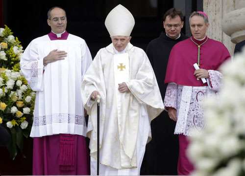 Pedofilia, Papa ratzinger: ecco le origine del male. E la Chiesa...