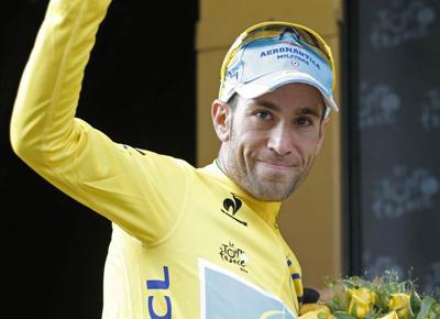 Ciclismo: Nibali scatta sul Poggio e vince Milano-Sanremo