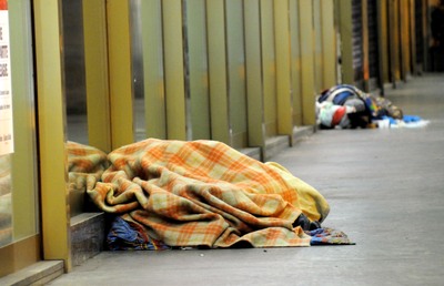Milano senzatetto 1 Milano senzatetto 1