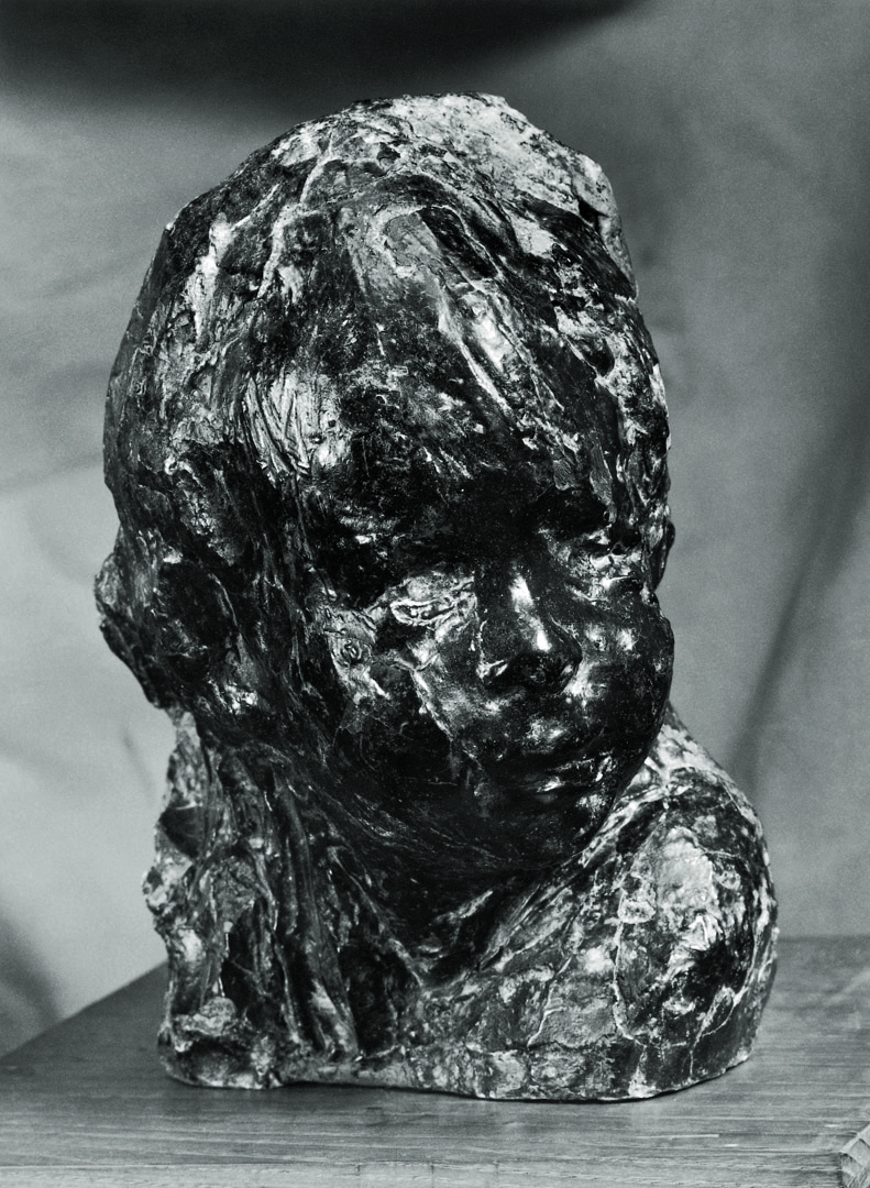 Medardo Rosso Bambino ebreo, 1893 Gesso dipinto di nero, 24,8x19,5x17,8 BARZIO, MUSEO ROSSO © Federico Pollini, Sondrio Medardo Rosso Bambino ebreo, 1893 Gesso dipinto di nero, 24,8x19,5x17,8 BARZIO, MUSEO ROSSO © Federico Pollini, Sondrio
