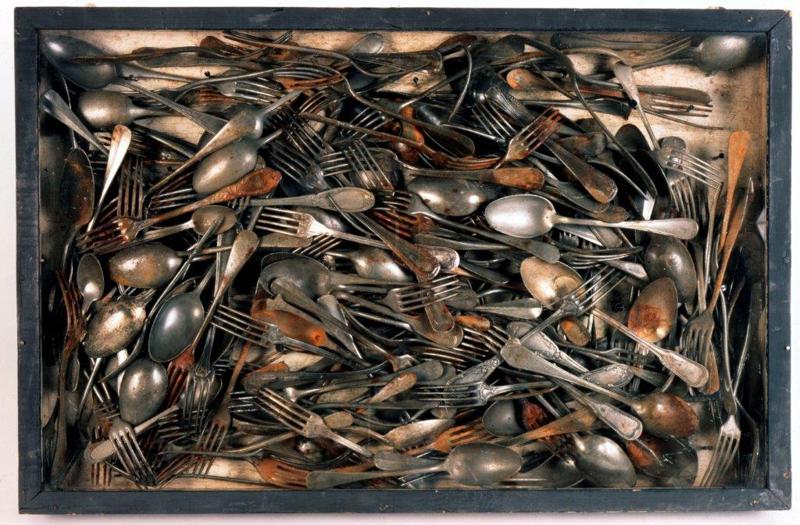 Arman, Artériosclérose, 1961, Accumulation of forks and spoons in box, Dimensions: 18.3 x 28.5 x 3 in. (47.5 x 72.5 x 7.5 cm.), Unique and Original, Arman Arman, Artériosclérose, 1961, Accumulation of forks and spoons in box, Dimensions: 18.3 x 28.5 x 3 in. (47.5 x 72.5 x 7.5 cm.), Unique and Original, Arman