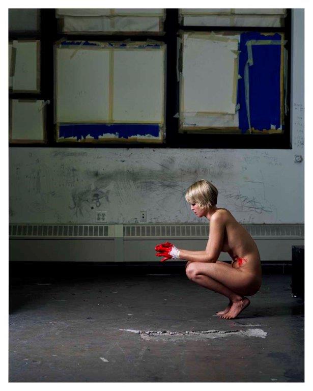 Bernardo Siciliano, Bloody Gloves, 2009, tecnica cm 50x60, ed. unica, courtesy M77 Gallery Bernardo Siciliano, Bloody Gloves, 2009, tecnica cm 50x60, ed. unica, courtesy M77 Gallery