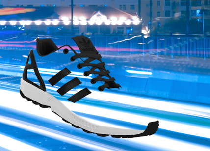 Adidas tra design e app: le tue foto stampate sulle scarpe