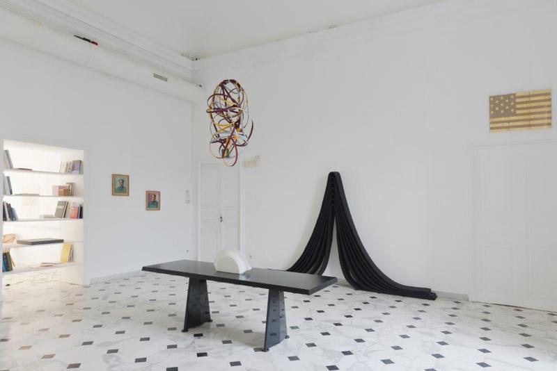 Andy Warhol, Robert Morris, Danh Vo, Ai Wewei, Tobias Rehberger Sala da pranzo