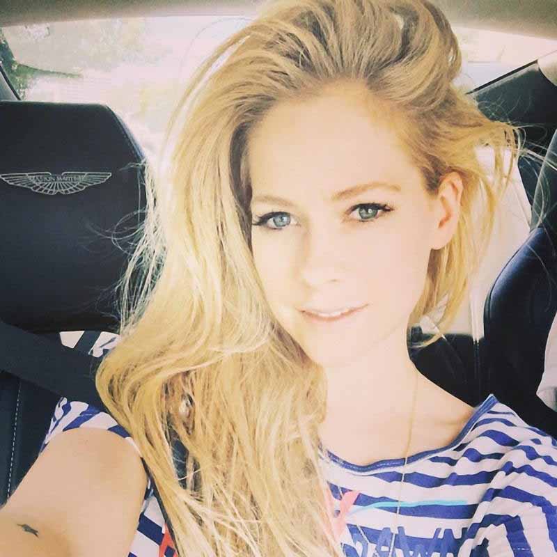 selfie driving (3)