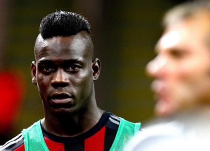 Balotelli non si allena: Milan-Napoli a rischio e addio nazionale