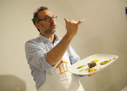 Massimo Bottura con L'Osteria Francescana migliore chef al mondo