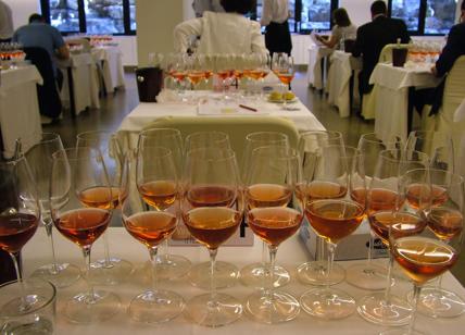 Riflessi "Rosati" nei calici di vino a Bari Tappa finale del 4° Concorso nazionale