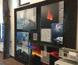 Sul cratere dell'Etna con il vulcanologo
