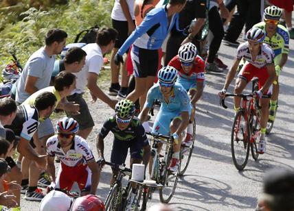 Vuelta 2015. Dumoulin leader, ma Fabio Aru è secondo a 3"