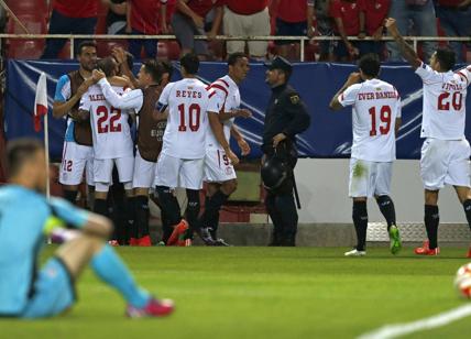 Fiorentina affonda a Siviglia. Montella crede nella remuntada