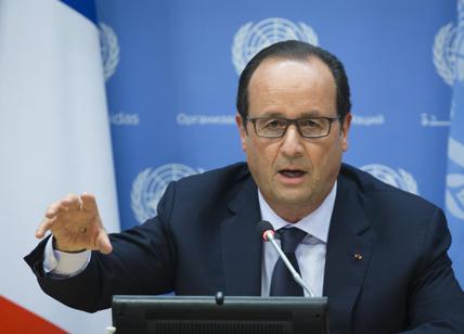 Isis: Hollande, Francia valuta la possibilità di bombardare la Siria