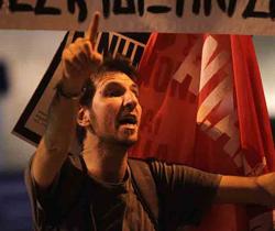 Grecia, tensioni a Piazza Syntagma