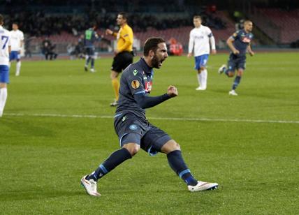 Napoli, Higuain tris con la Dinamo. Benitez: "Volevo un altro gol"