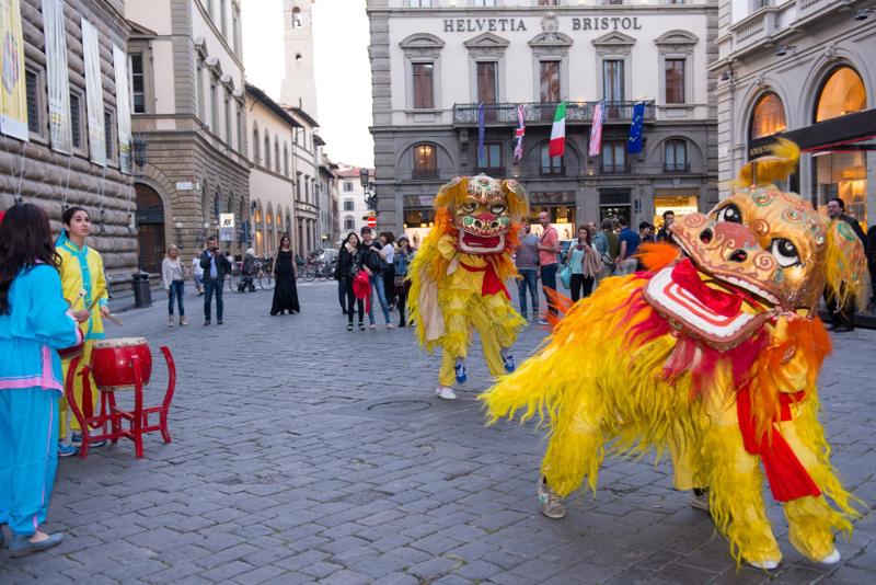 inaugurazione in piazza Strozzi