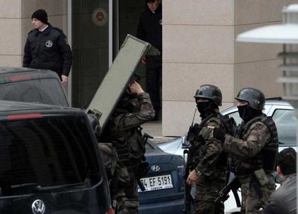 Parigi: in Turchia sventato attacco terrorista il 13 novembre