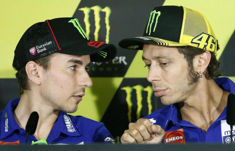 jorge lorenzo valentino rossi 1