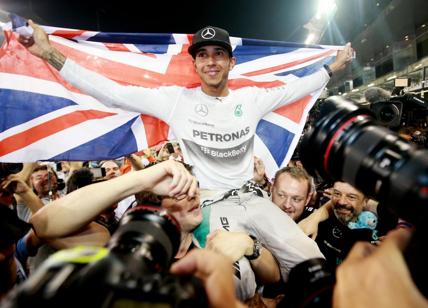 Ferrari, Lewis Hamilton a parametro zero nel 2016