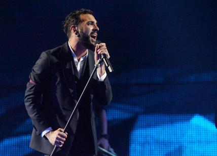 Marco Mengoni, HOLA - Official Video LIVE a Palazzo Madama